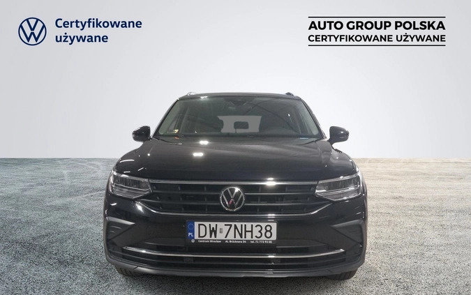 Volkswagen Tiguan cena 127900 przebieg: 30500, rok produkcji 2021 z Drohiczyn małe 277